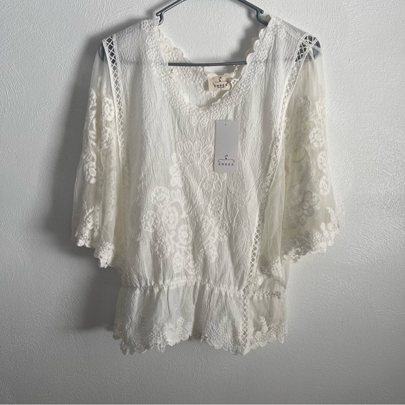 NWT Ember woman’s lace top off white embroidered size large boho chic romantic - Picture 15 of 15
